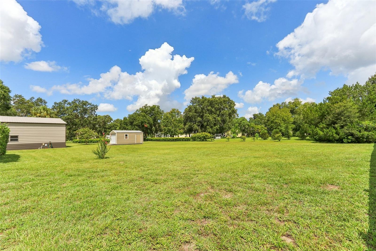 Image 40 of 56 For 7566 Lake Andrea Circle