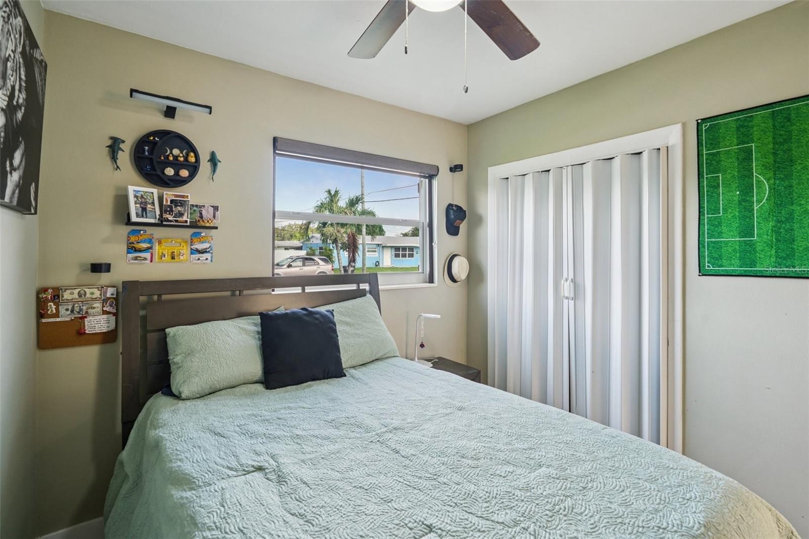 Image 16 of 43 For 201 66th Terrace
