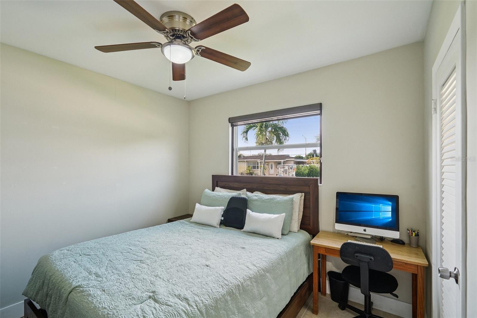 Image 22 of 43 For 201 66th Terrace