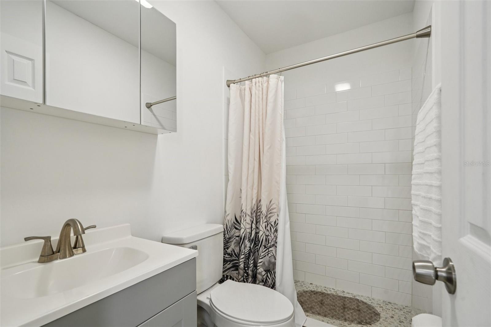 Image 26 of 43 For 201 66th Terrace