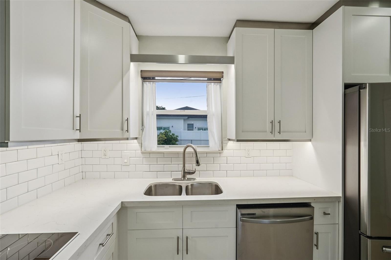 Image 8 of 43 For 201 66th Terrace