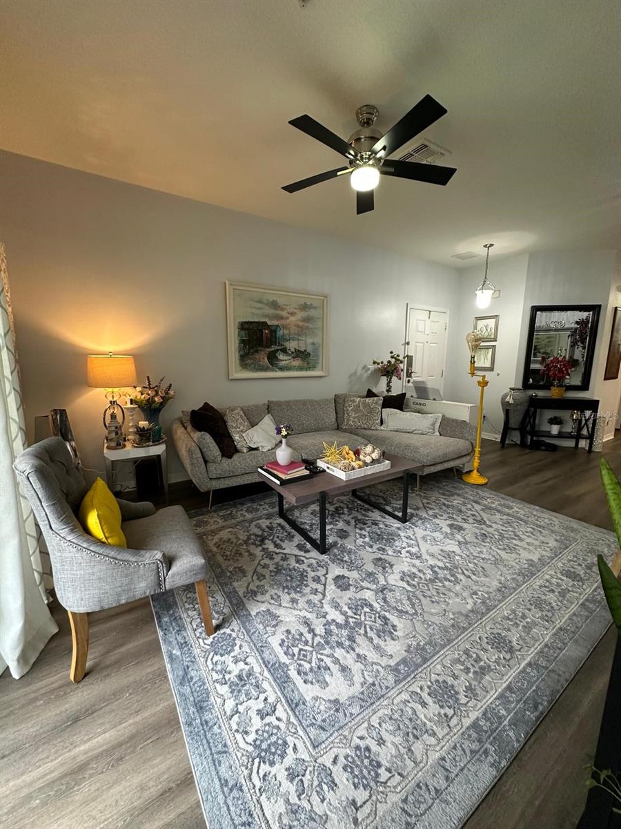 Image 5 of 61 For 7519 Bliss Way 7519