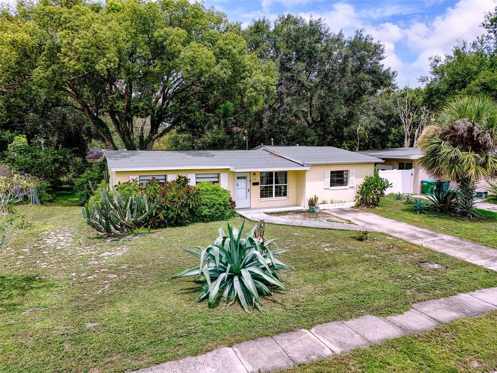 Details for 401 Elm Drive, CASSELBERRY, FL 32707