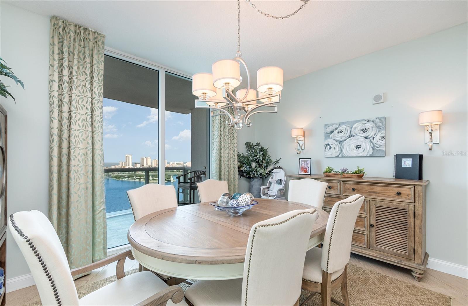 Image 13 of 30 For 231 Riverside Drive 1702