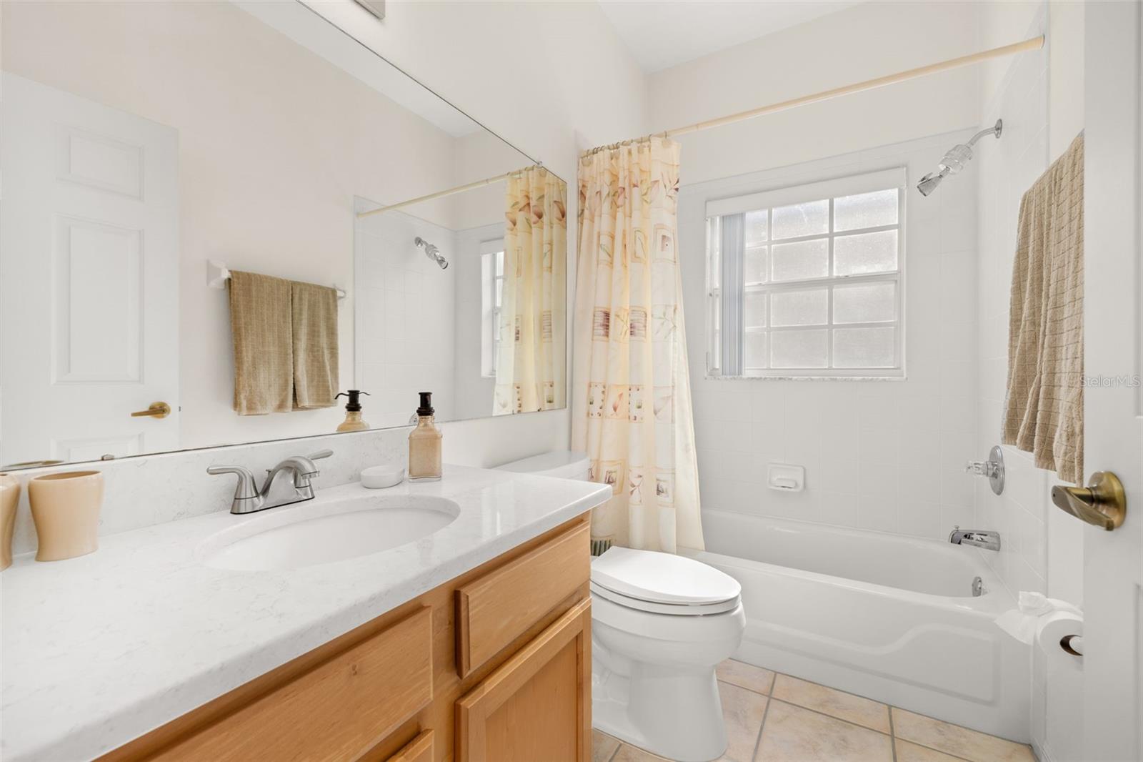 Image 19 of 65 For 322 High Vista Drive