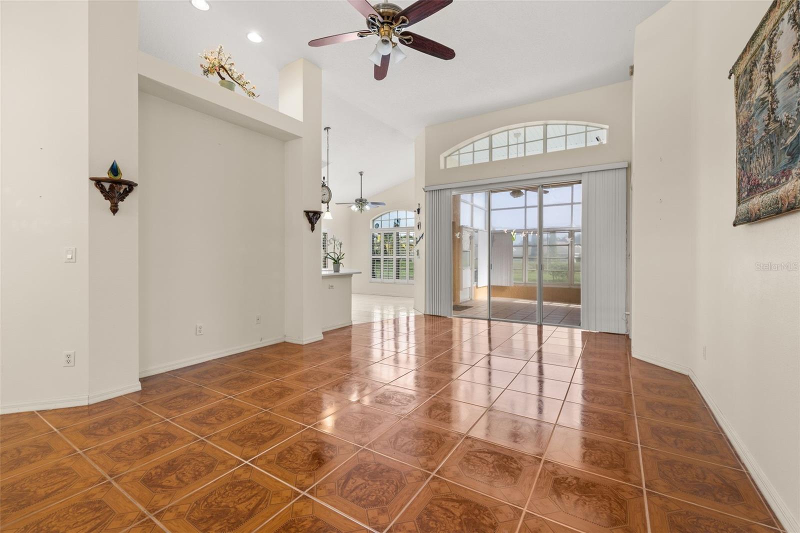 Image 34 of 65 For 322 High Vista Drive