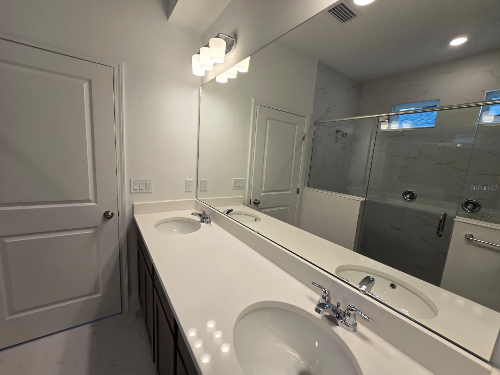 Image 19 of 35 For 2303 Juniper Berry Drive