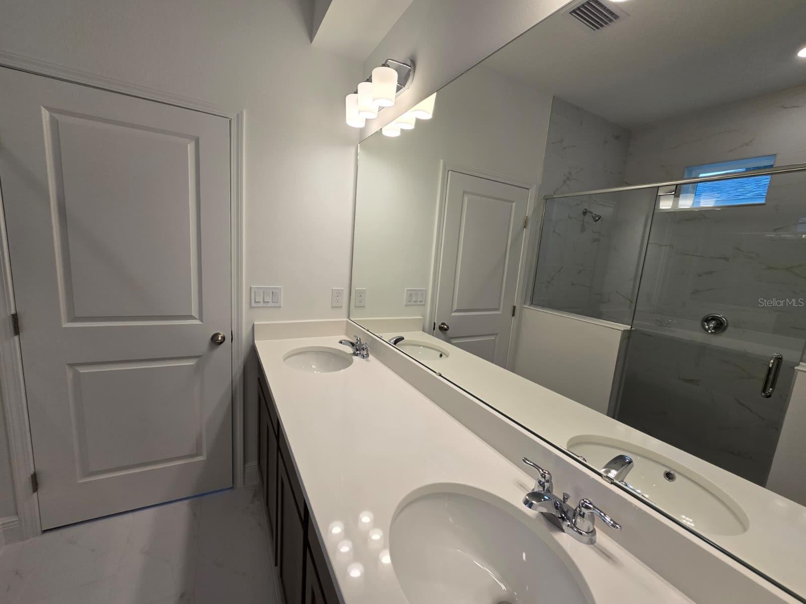 Image 20 of 35 For 2303 Juniper Berry Drive