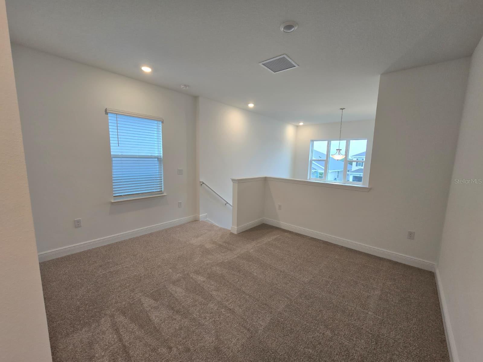 Image 27 of 35 For 2303 Juniper Berry Drive