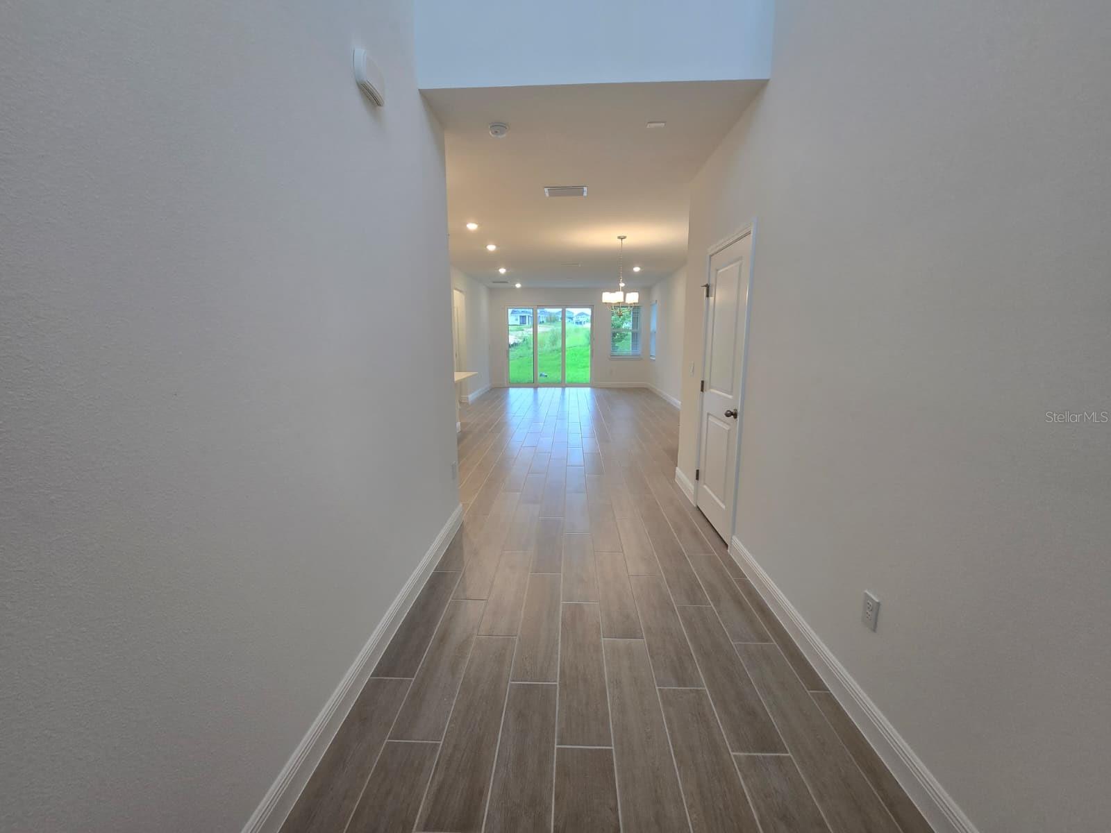 Image 3 of 35 For 2303 Juniper Berry Drive