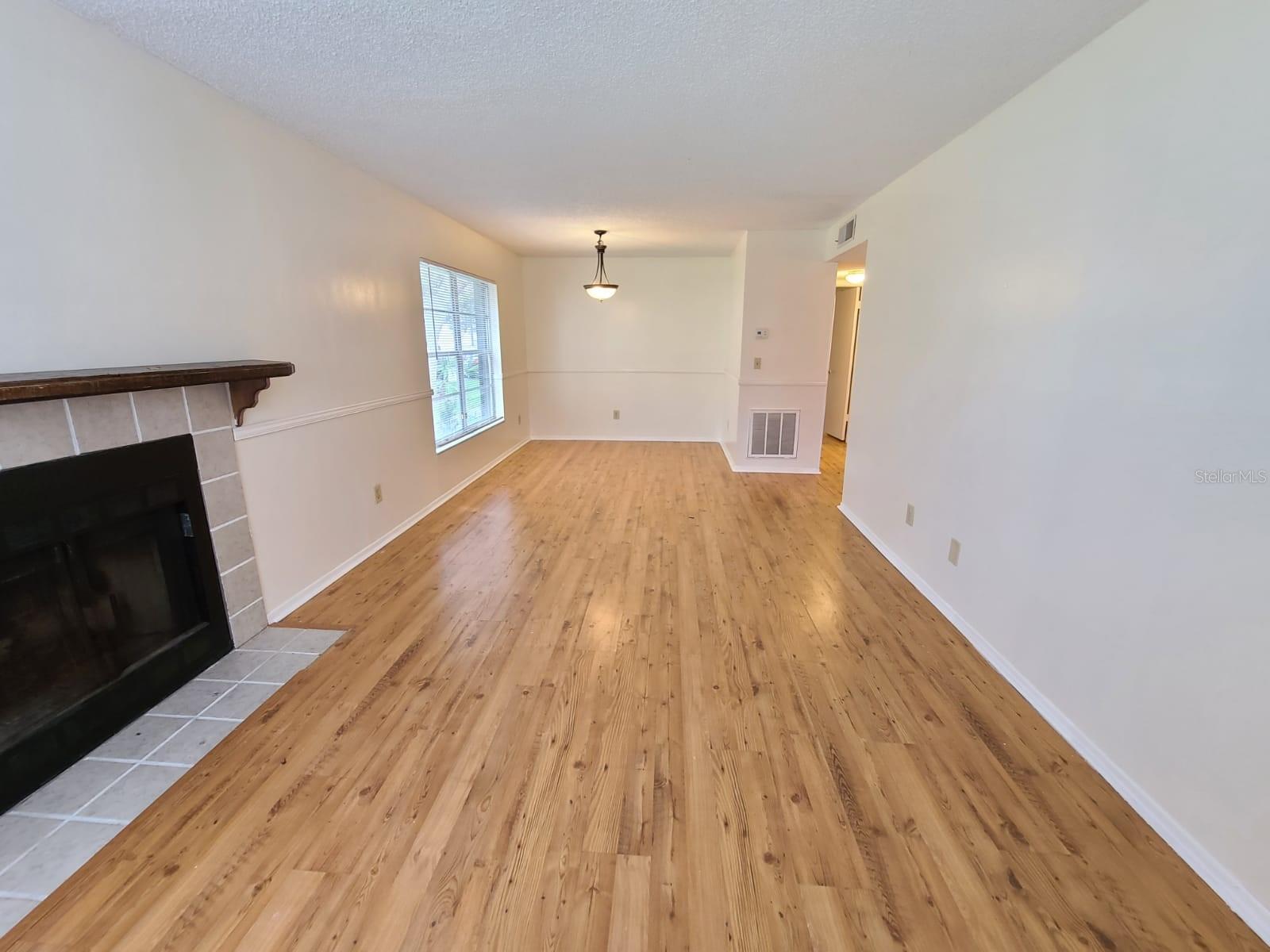 Image 3 of 22 For 4034 Dream Oak Place 104