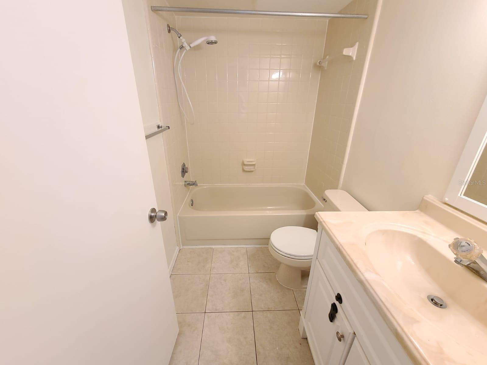 Image 9 of 22 For 4034 Dream Oak Place 104
