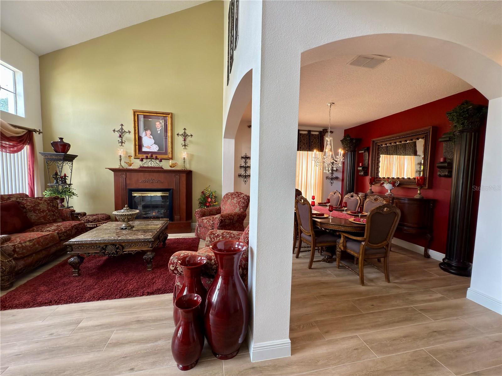 Image 5 of 35 For 1713 Oak Grove Chase Drive