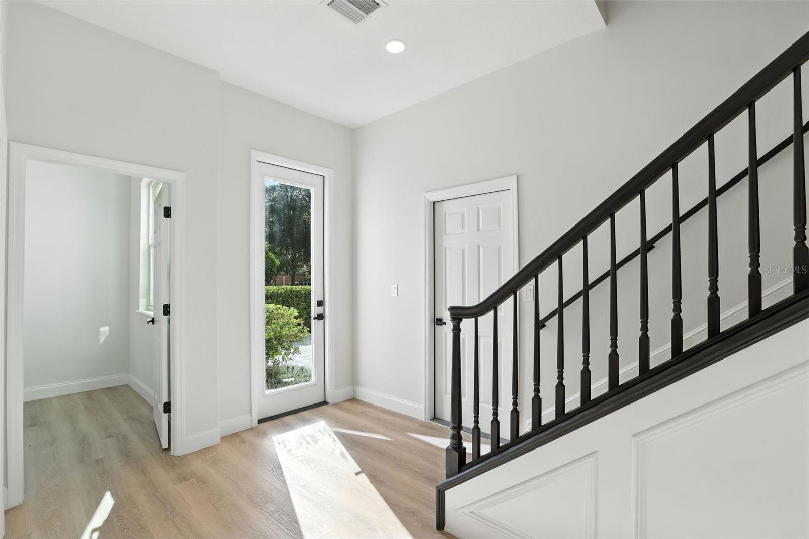 Image 23 of 44 For 1612 Kersley Circle