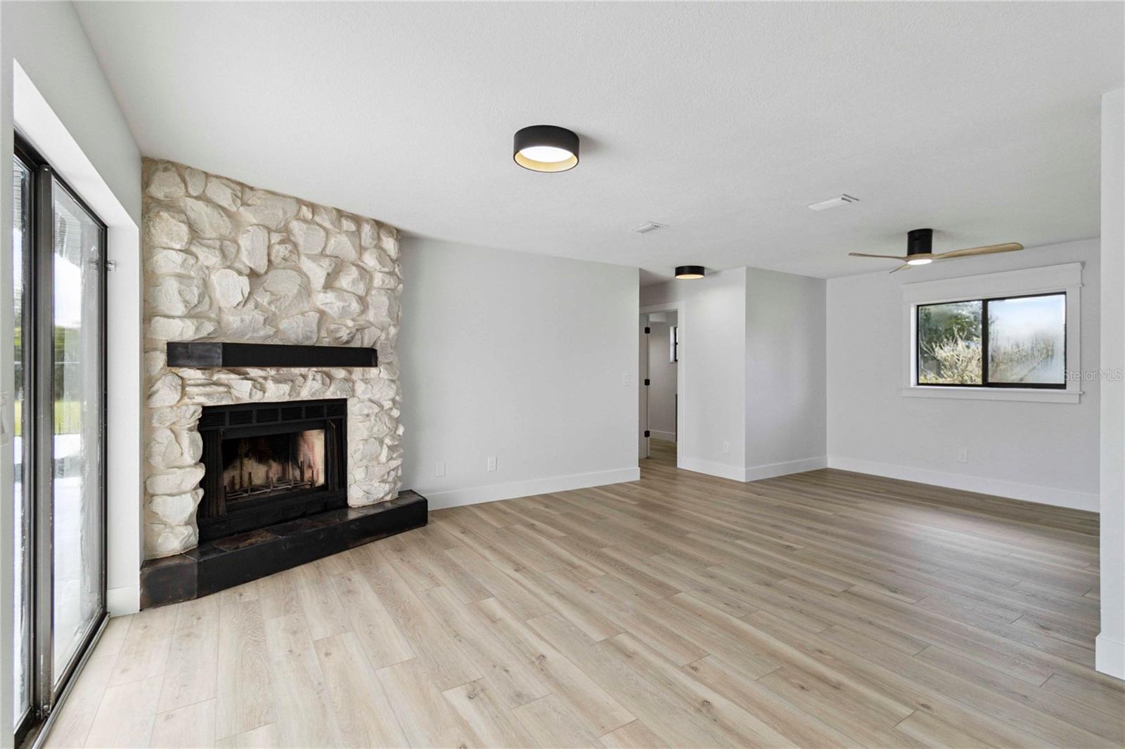 Image 16 of 69 For 6337 99th Street E