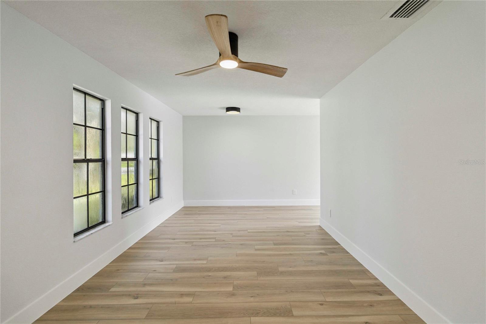 Image 8 of 69 For 6337 99th Street E