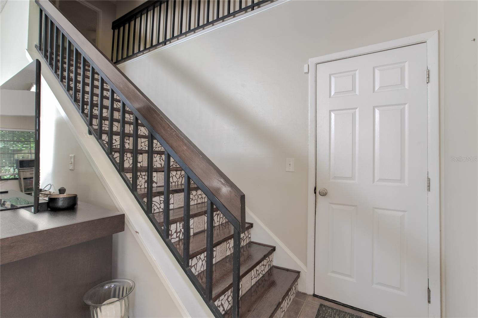 Image 15 of 19 For 9932 Timber Oaks Court 12