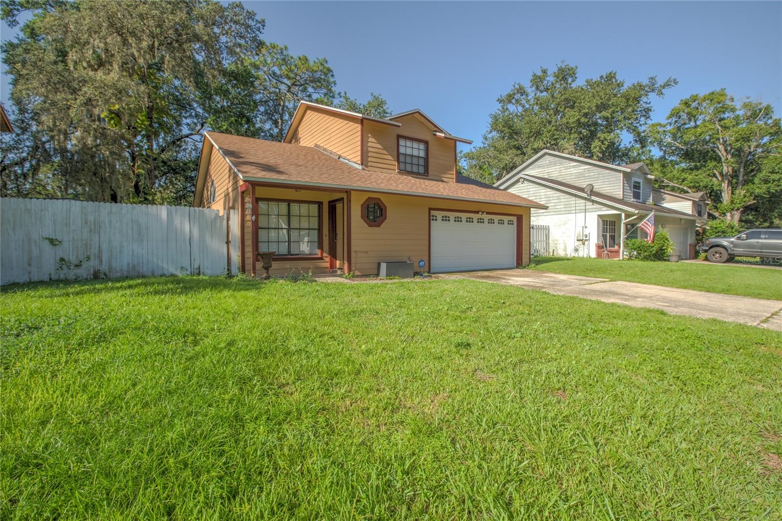 Image 3 of 19 For 9932 Timber Oaks Court 12
