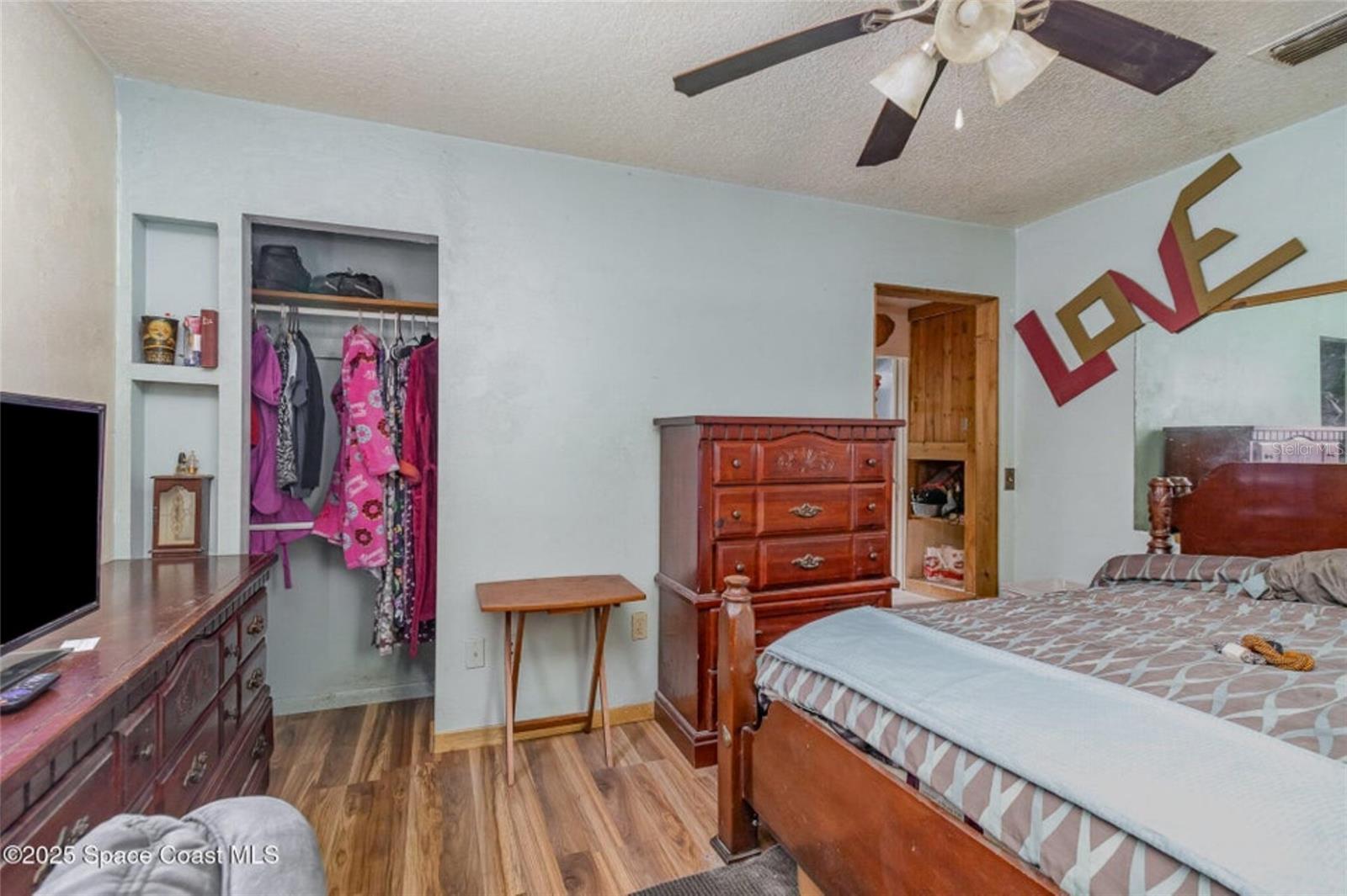 Image 8 of 15 For 2677 Marigold Avenue