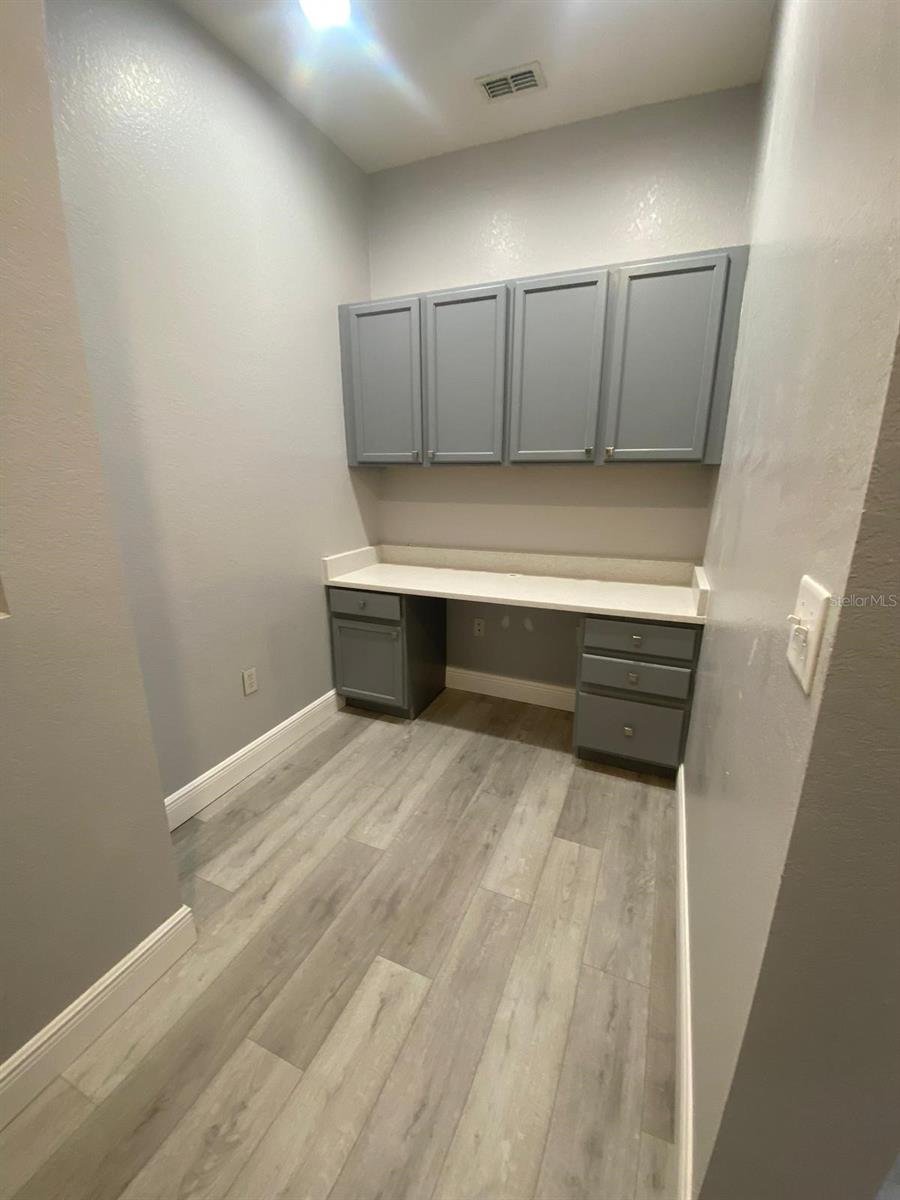 Image 10 of 30 For 2943 Langdon Lane S