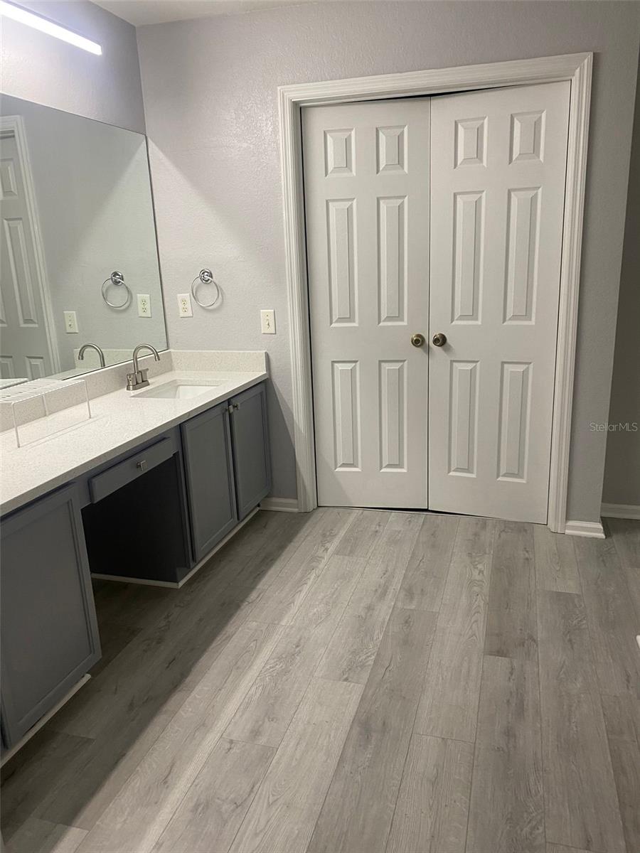 Image 17 of 30 For 2943 Langdon Lane S