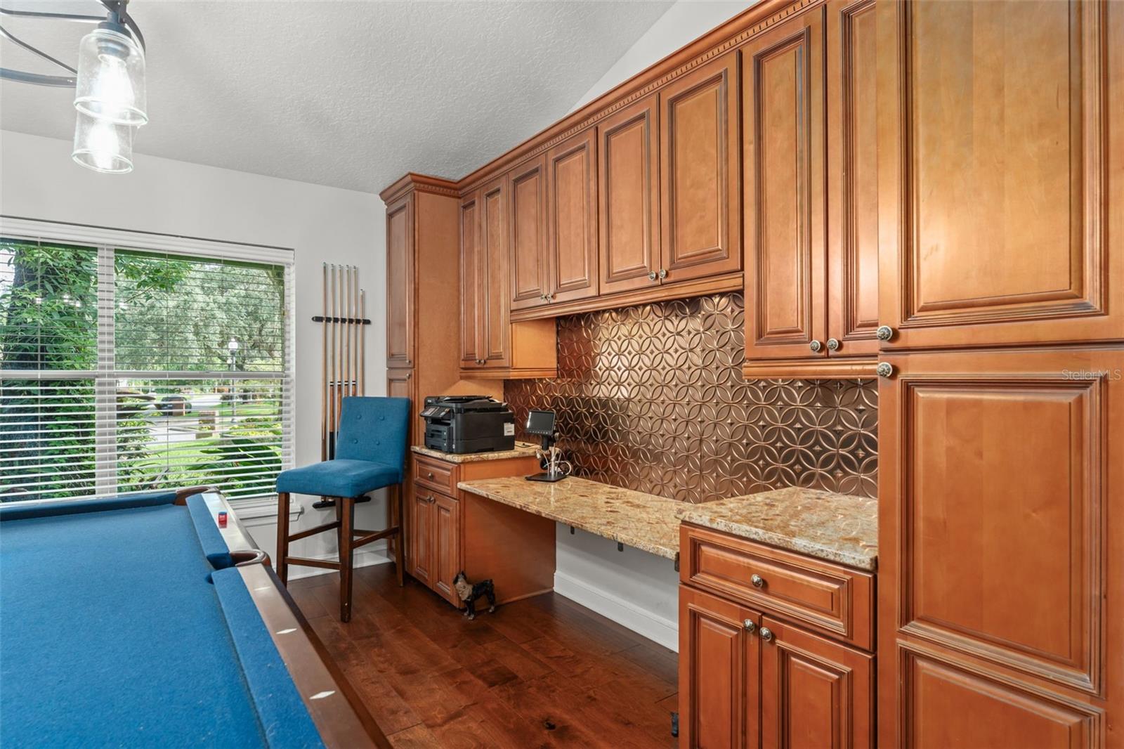 Image 5 of 51 For 942 Deerwood Loop