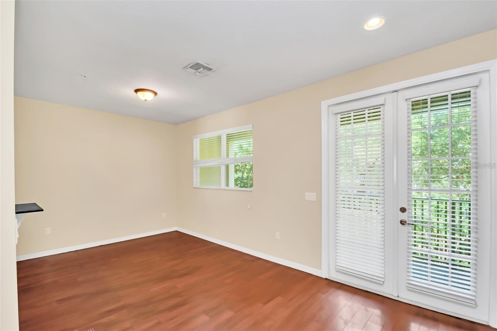 Image 12 of 23 For 655 Pensacola Lane