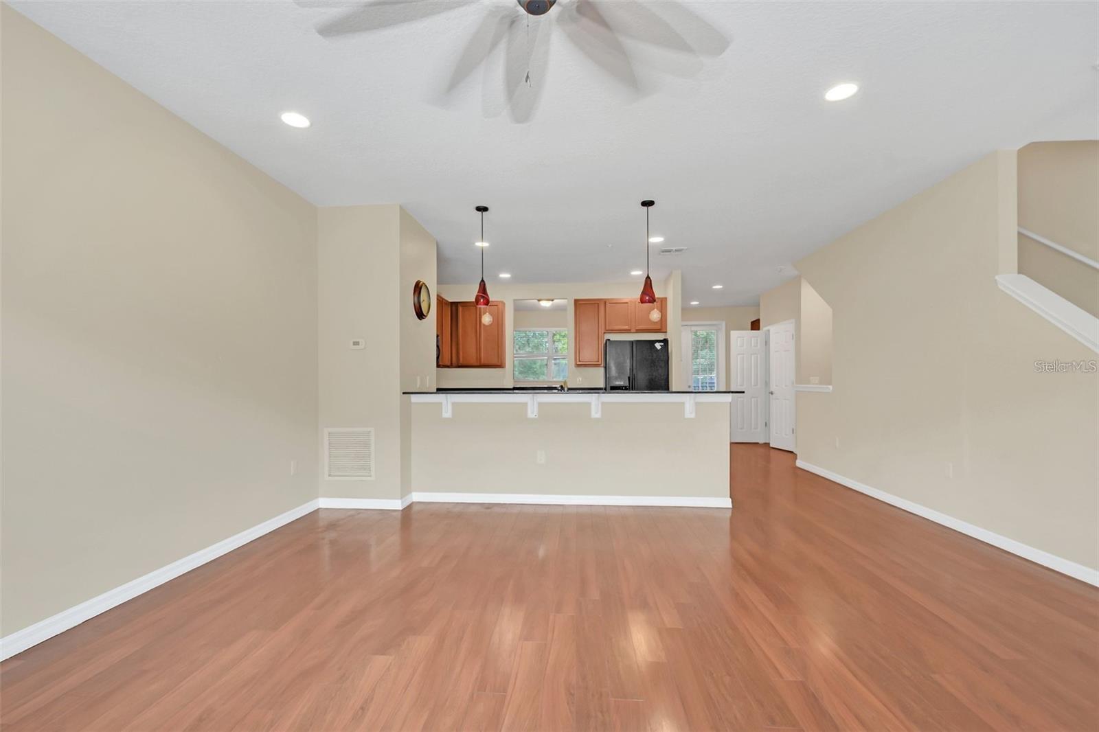 Image 8 of 23 For 655 Pensacola Lane