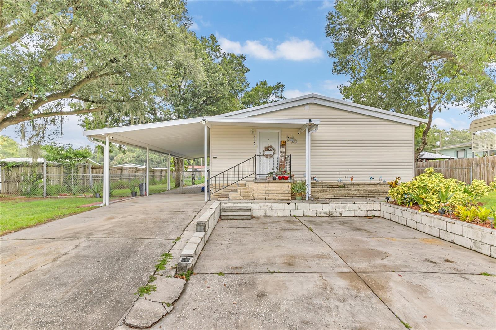 Details for 3429 Sutton Hills Drive S, LAKELAND, FL 33810