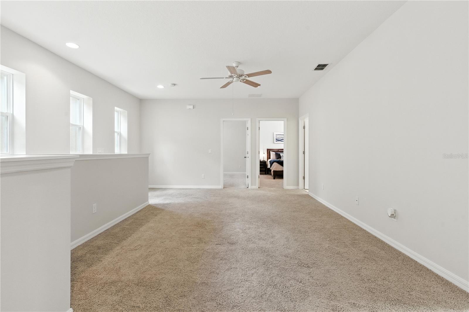 Image 18 of 68 For 14342 White Moss Way