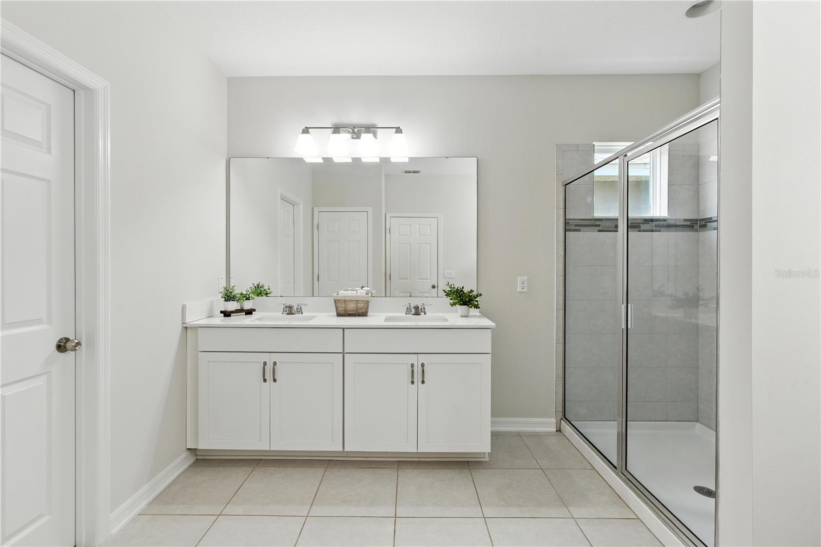 Image 31 of 68 For 14342 White Moss Way
