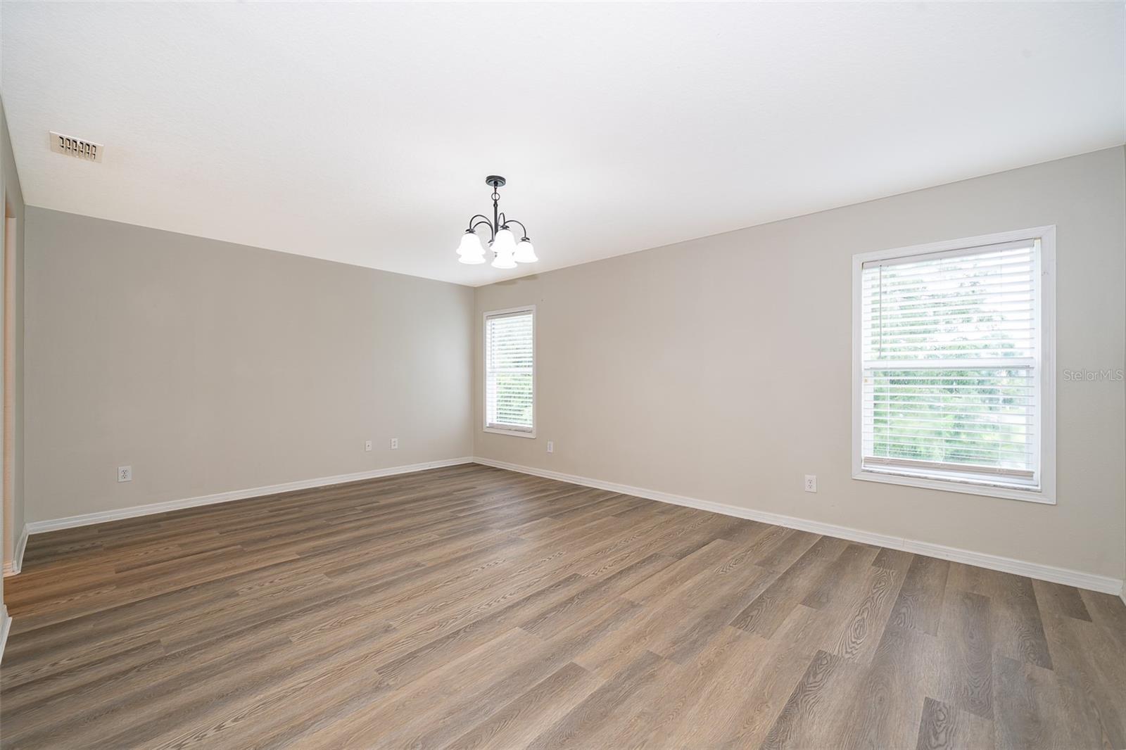 Image 21 of 31 For 3039 Rodrick Circle 3093