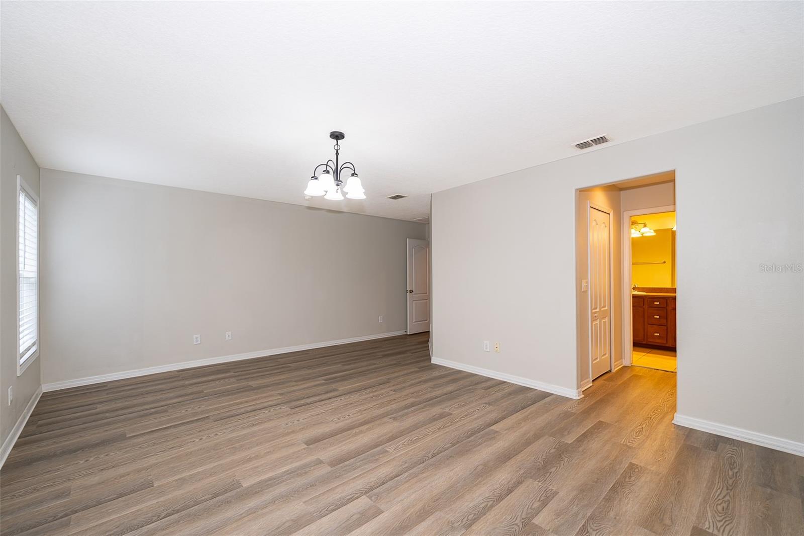 Image 22 of 31 For 3039 Rodrick Circle 3093