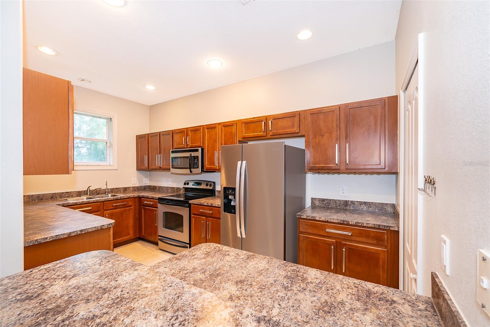 Image 8 of 31 For 3039 Rodrick Circle 3093