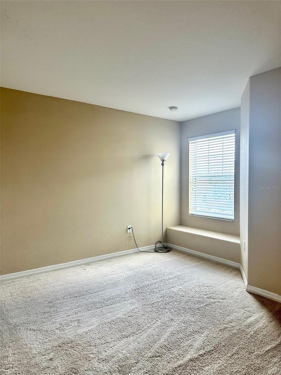 Image 11 of 13 For 4057 Winding Vine Drive