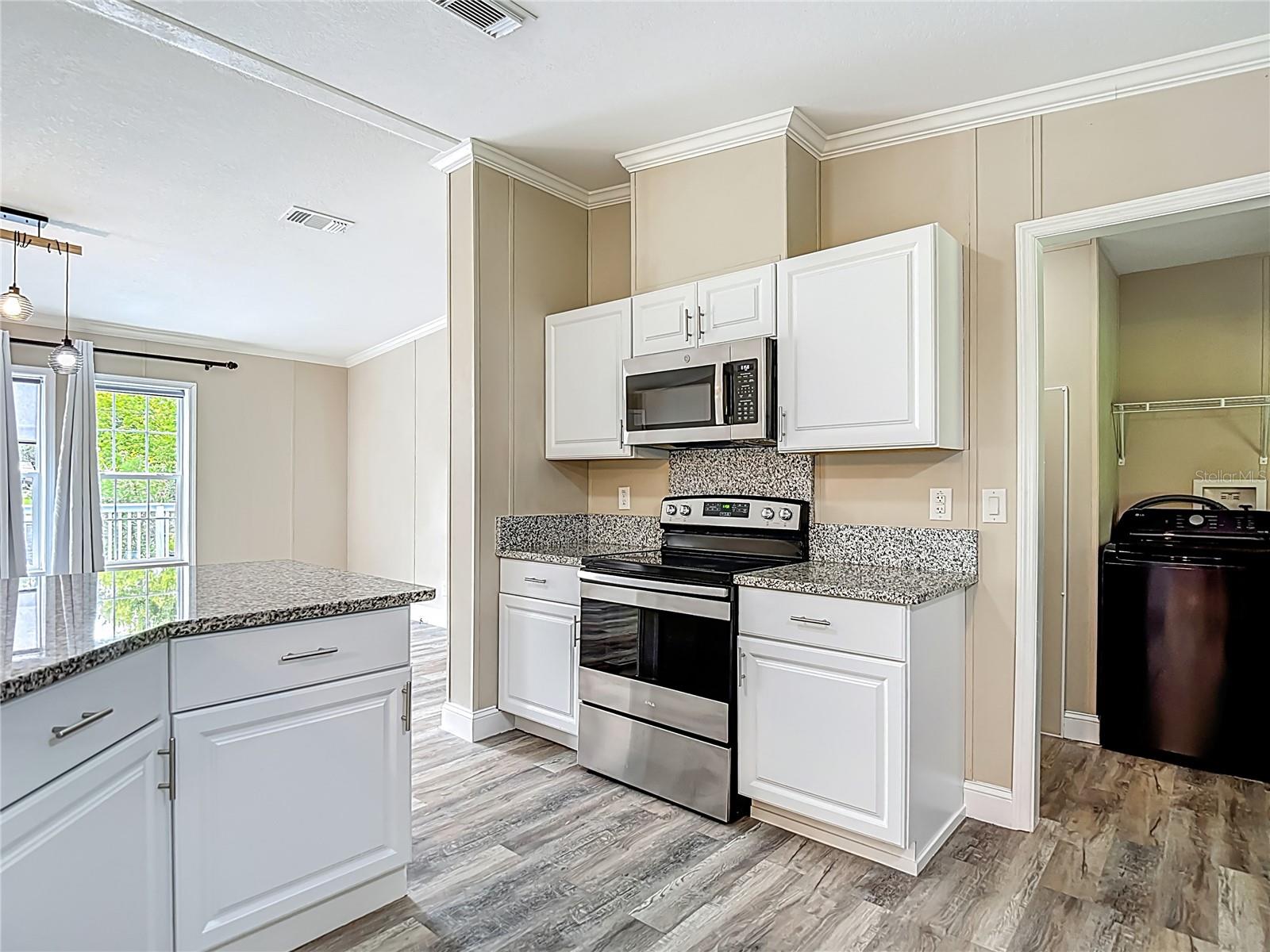 Image 13 of 54 For 7515 Rooks Drive