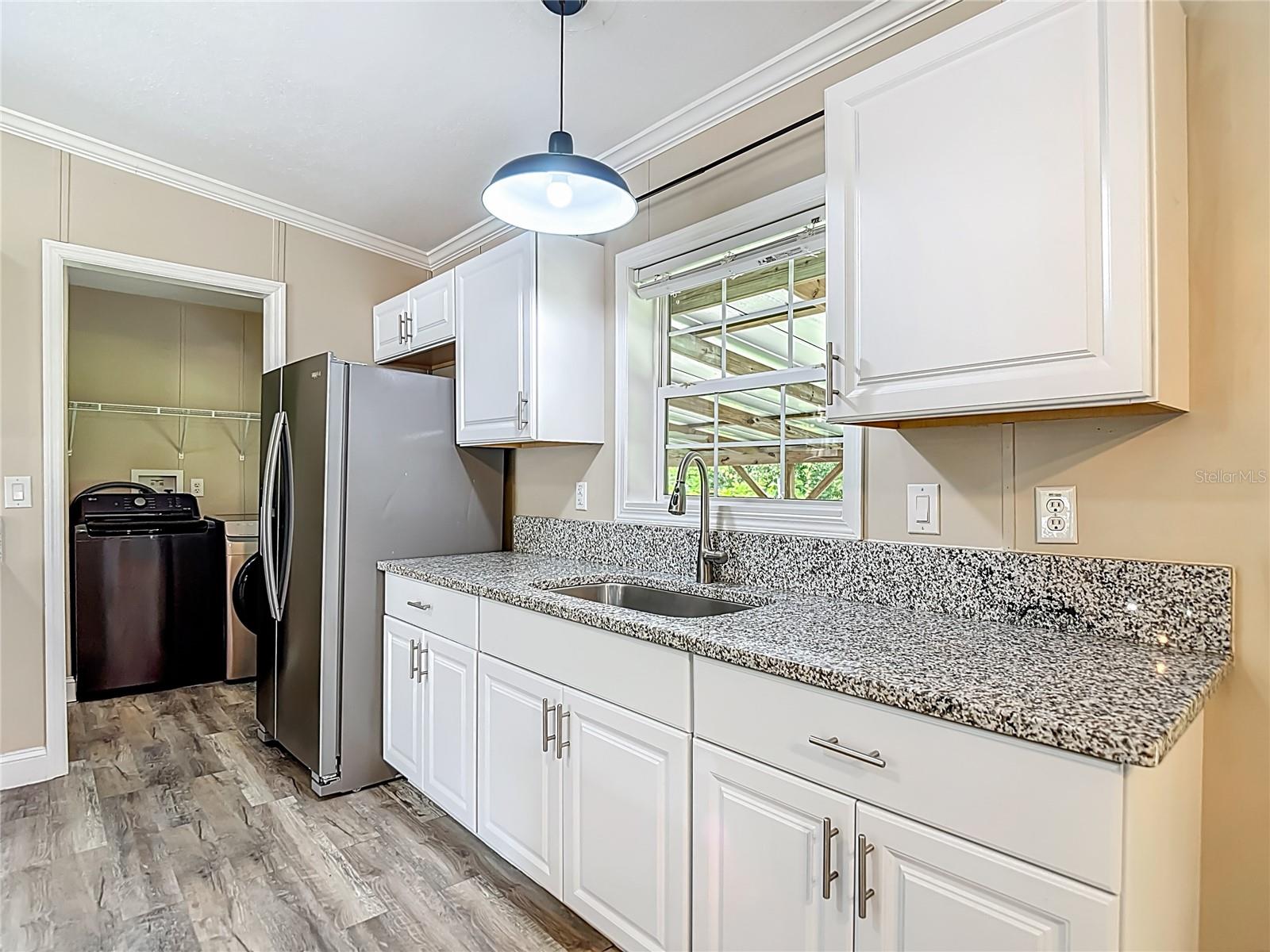 Image 14 of 54 For 7515 Rooks Drive