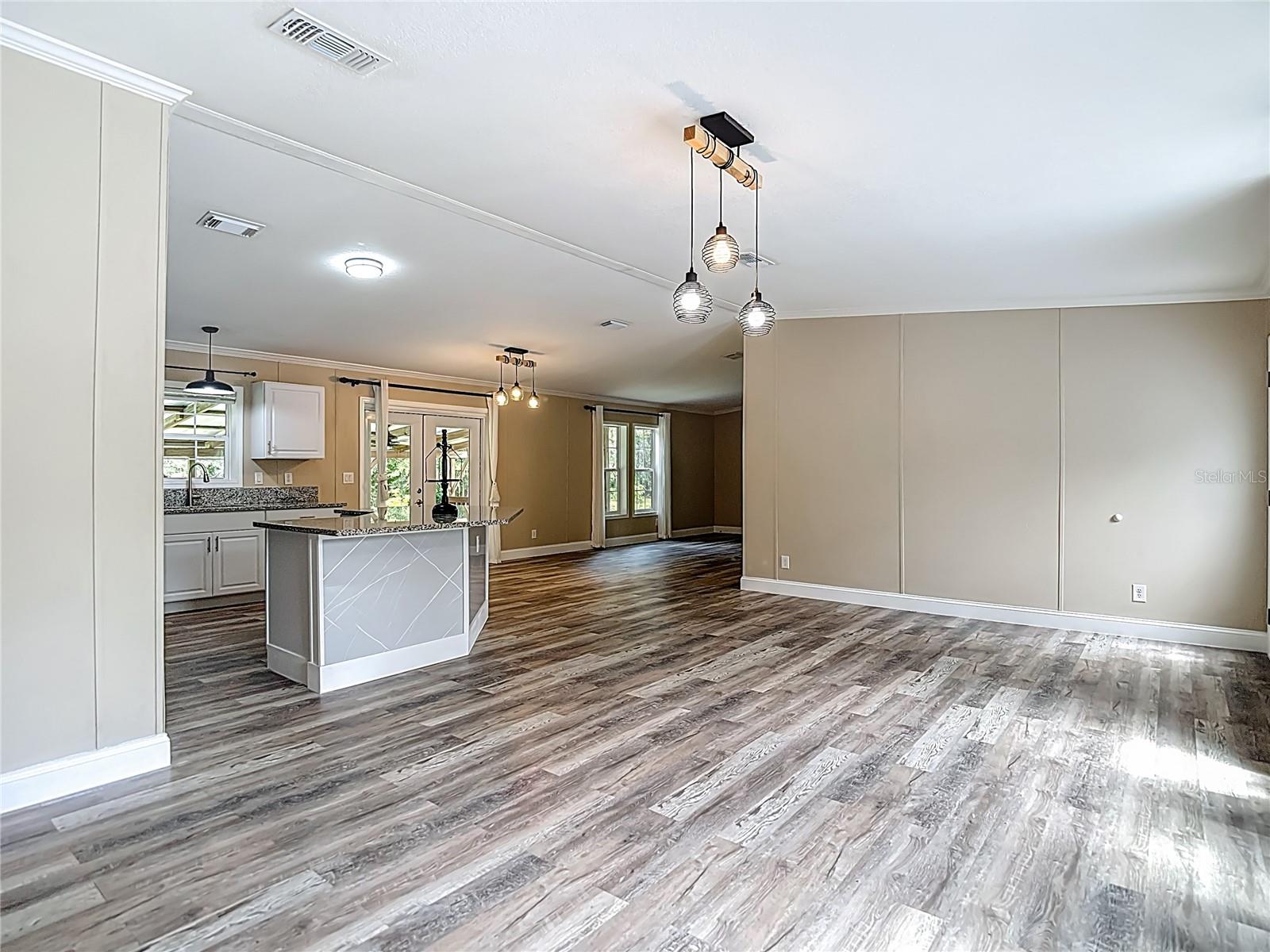 Image 7 of 54 For 7515 Rooks Drive