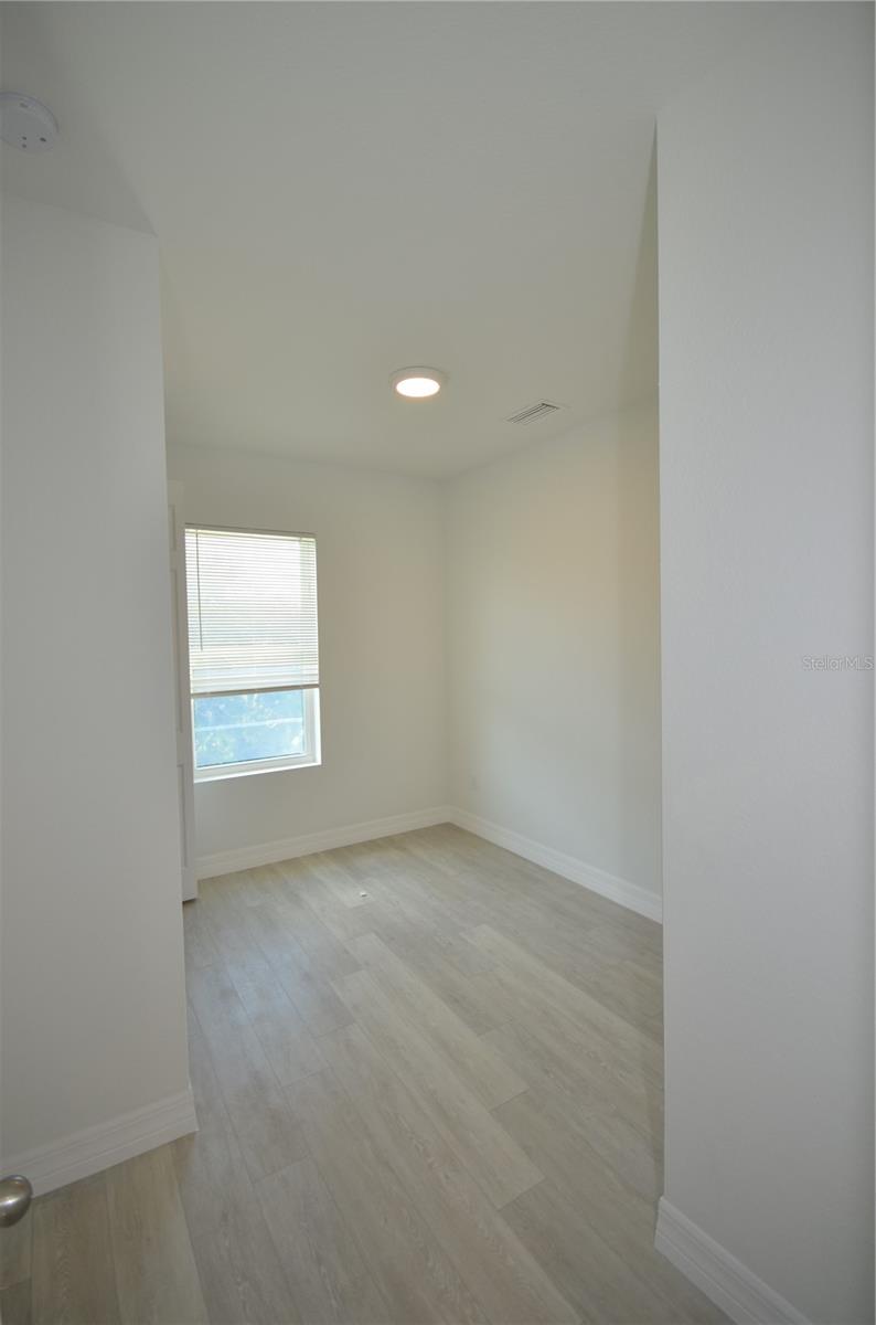 Image 21 of 45 For 272 Pelton Circle