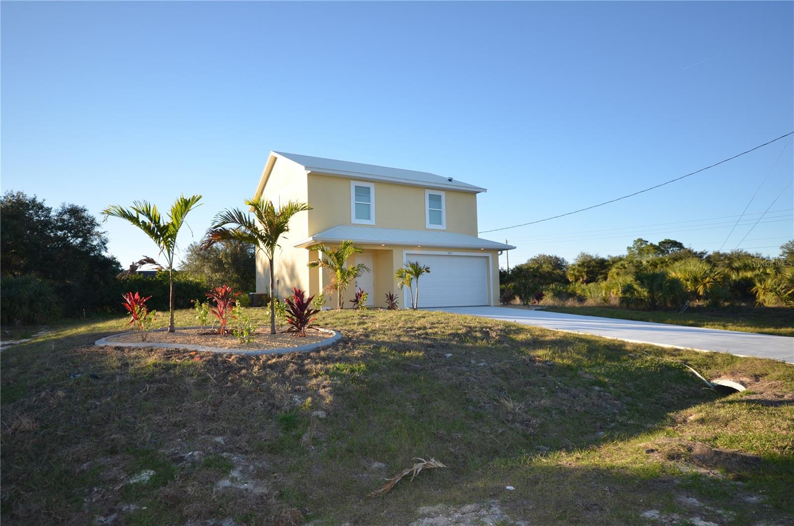 Image 3 of 45 For 272 Pelton Circle