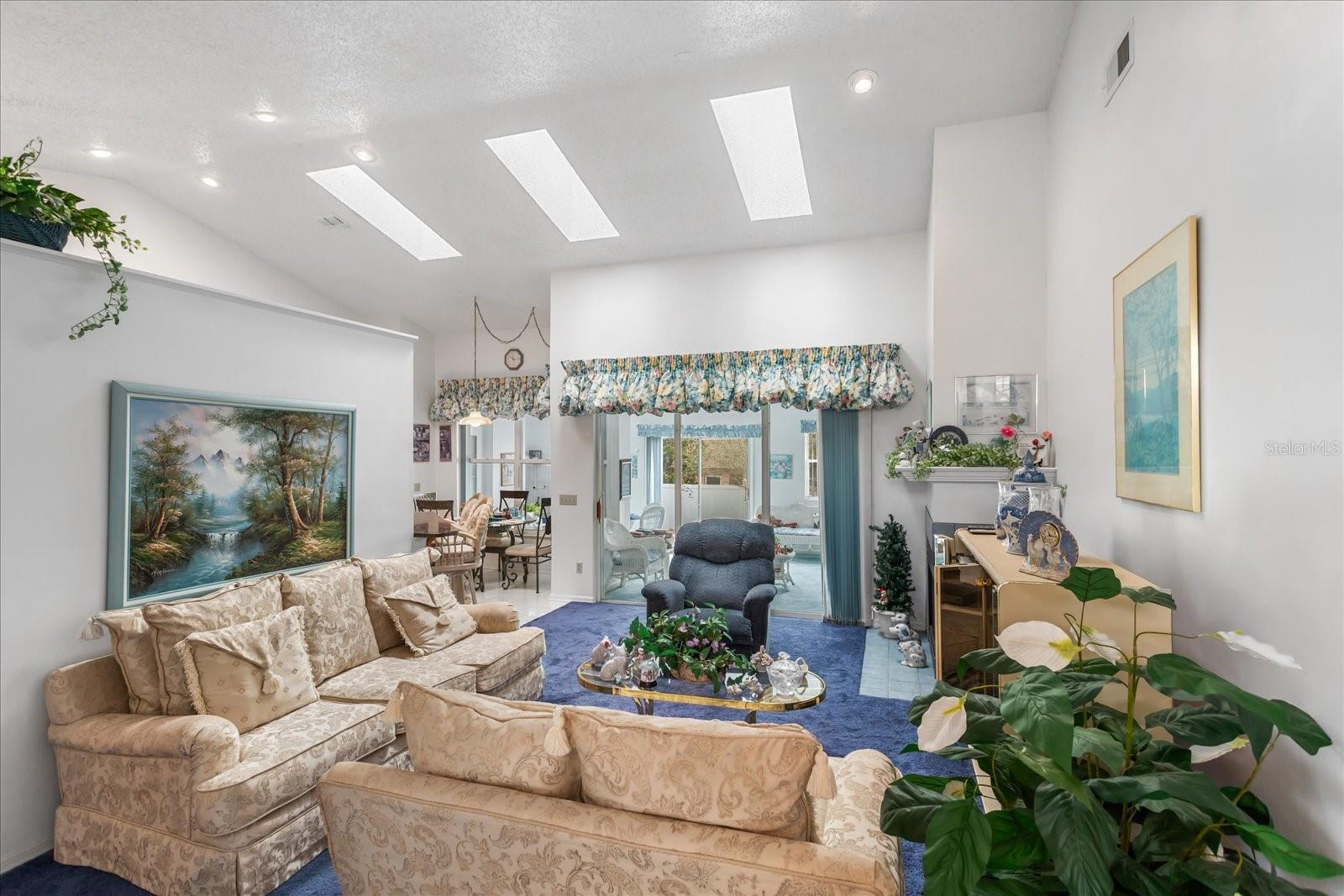 Image 8 of 30 For 4713 Doberman Street