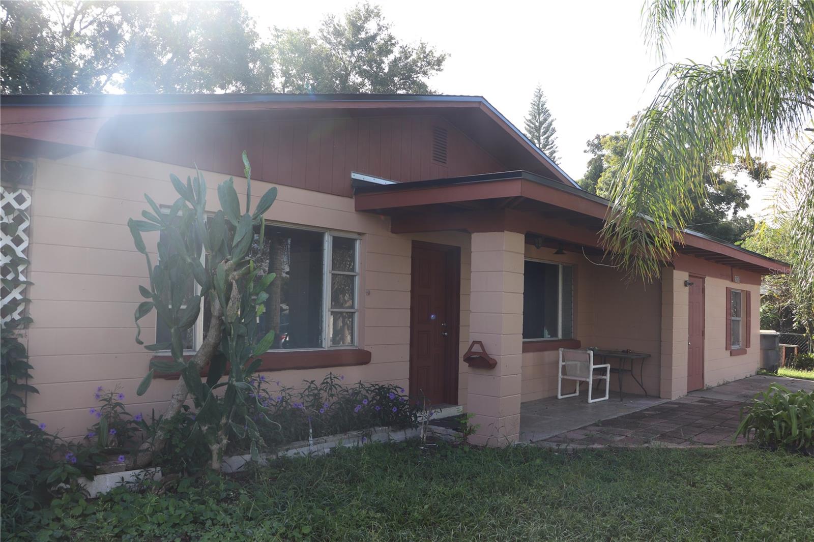 Image 2 of 40 For 1858 4th Street Se
