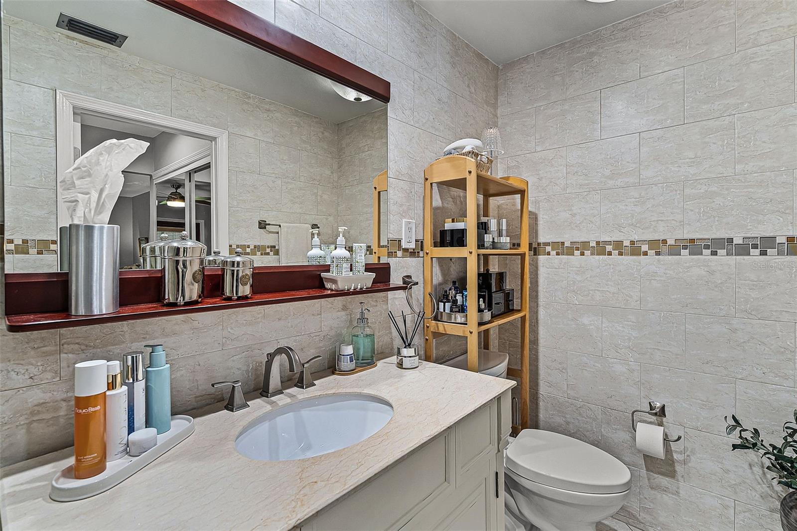 Image 17 of 33 For 2358 Sun Valley Circle