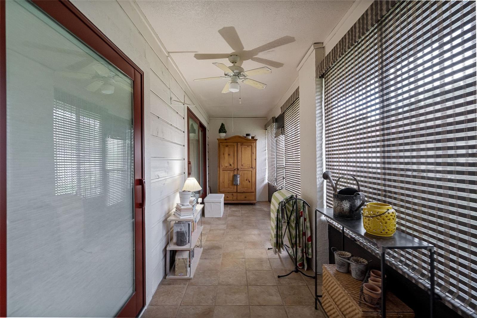 Image 22 of 33 For 2358 Sun Valley Circle