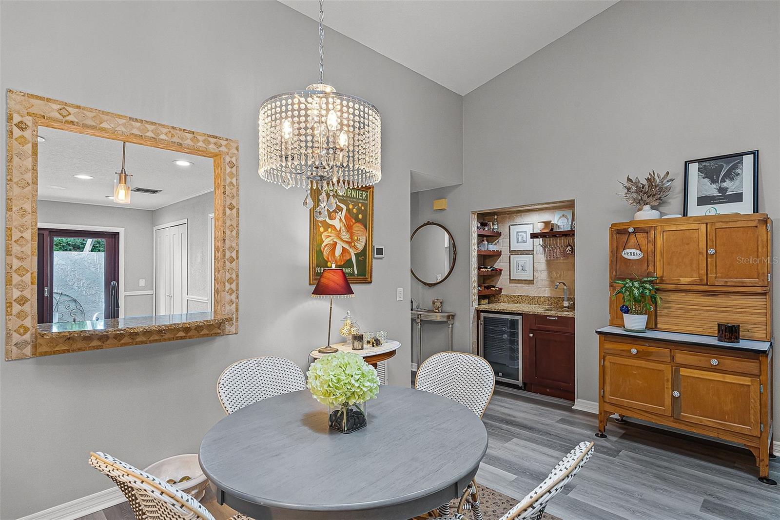 Image 8 of 33 For 2358 Sun Valley Circle