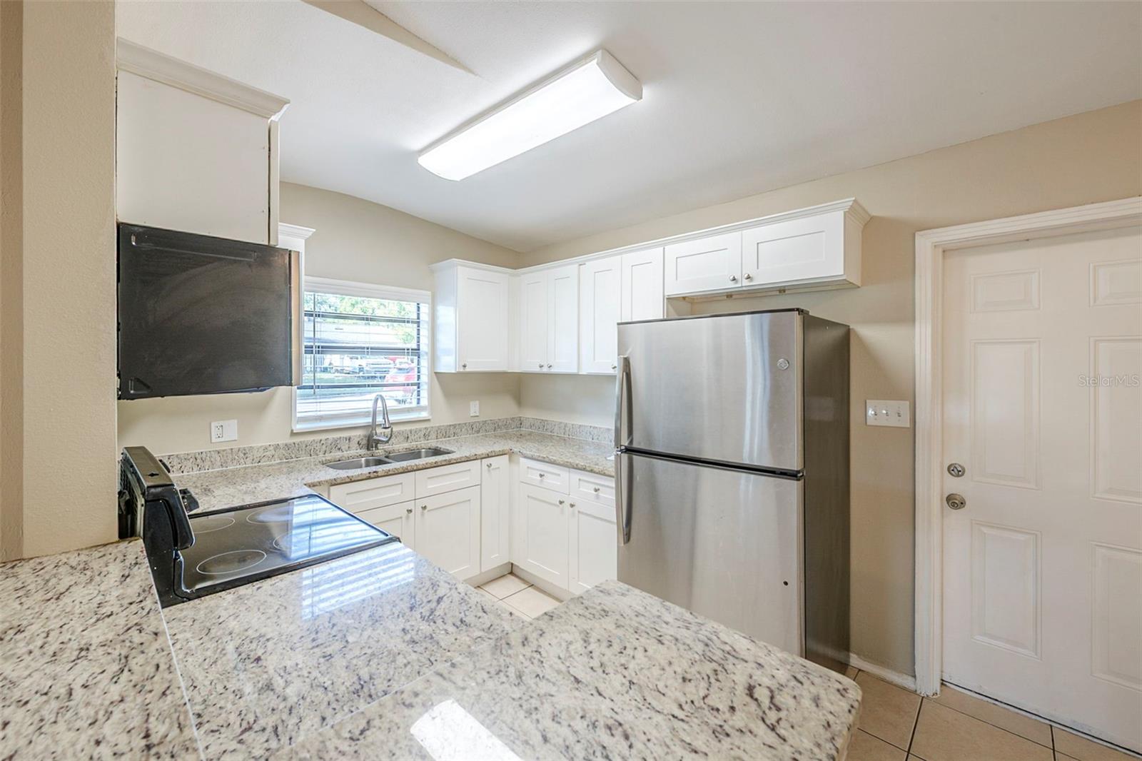 Image 14 of 35 For 6103 Bolling Drive