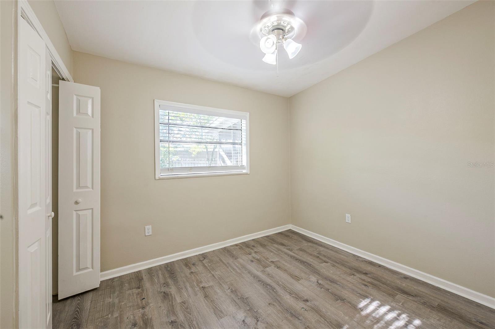 Image 18 of 35 For 6103 Bolling Drive