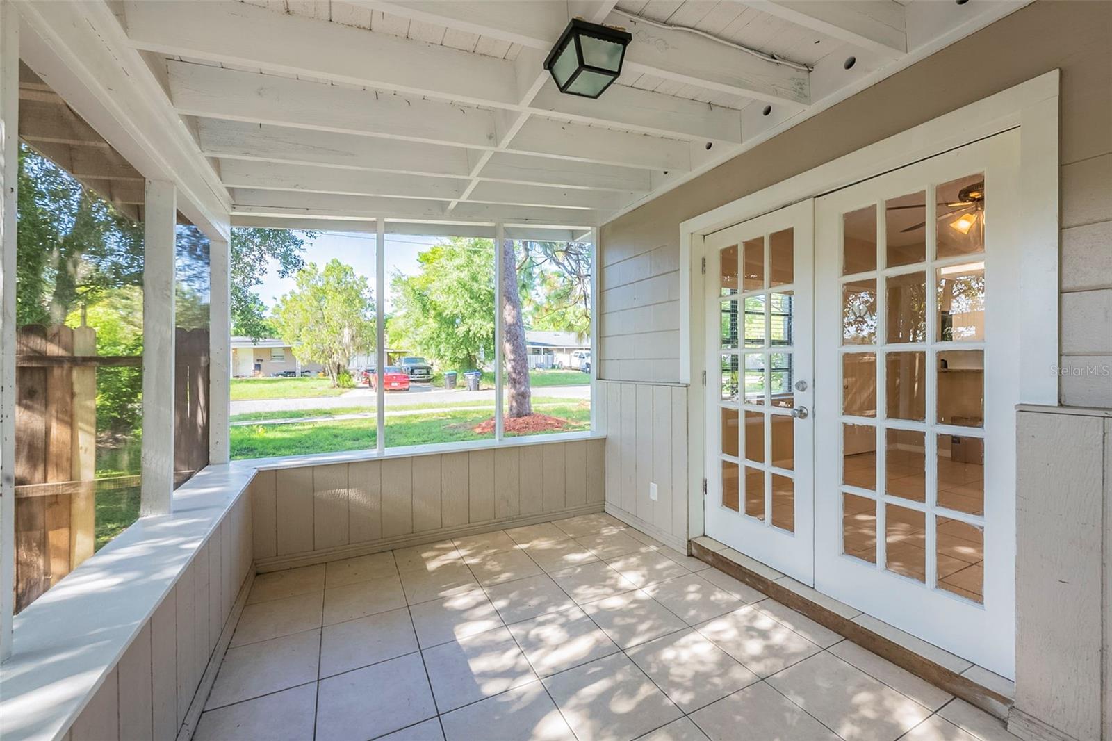 Image 29 of 35 For 6103 Bolling Drive