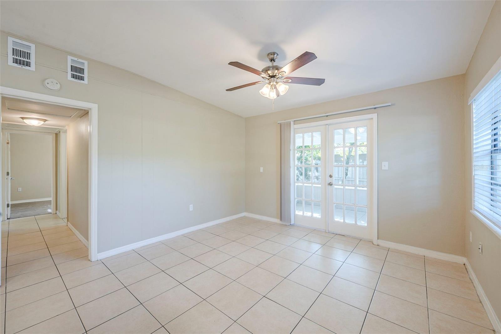 Image 6 of 35 For 6103 Bolling Drive