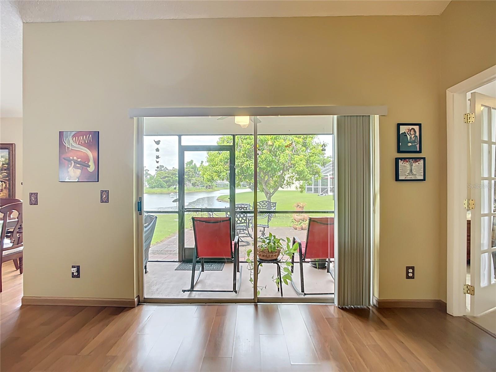 Image 13 of 62 For 1002 50th Street E